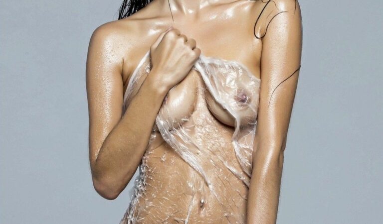 Adara Molinero Nude & Sexy Collection (150 Photos)