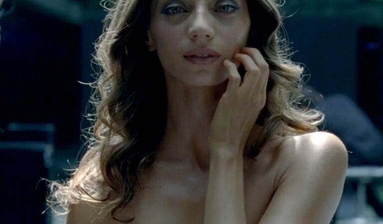 Angela Sarafyan Nude Lesbo Scene In Westworld – FREE VIDEO