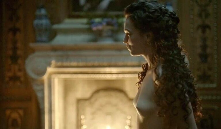 Anna Brewster Topless Scene from ‘Versailles’