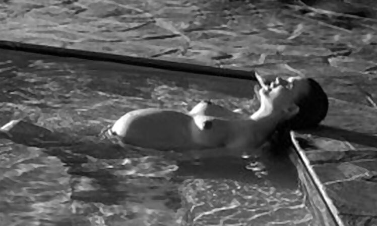 Behati Prinsloo Nude And Wet In The Pool !