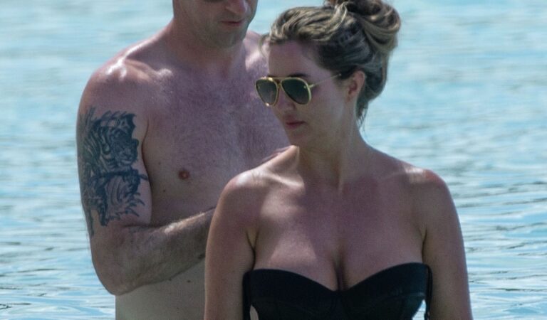 Cheryl Dunn & Allan McGregor is Spotted Out on the Beach on Their Sun-Soaked Holiday in Barbados (27 Photos)