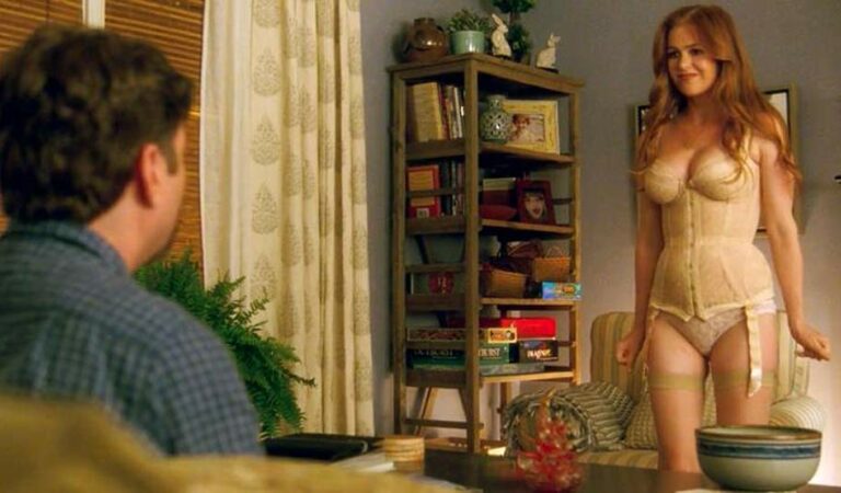 Isla Fisher Sexy Lingerie Scene in ‘Keeping Up with the Joneses’