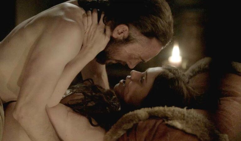 Jennie Jacques Naked Sex Scene from ‘Vikings’