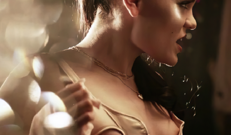 Jessie J’s Nip Slip From Laserlight Music Video (2 Pics)