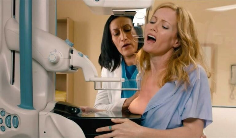 Leslie Mann Nude Boob Scene from ‘This Is 40’