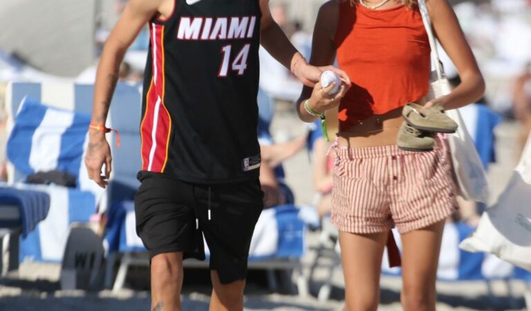 Mia Regan & Romeo Beckham Kiss and Chill Out on the Beach in Miami (51 Photos)