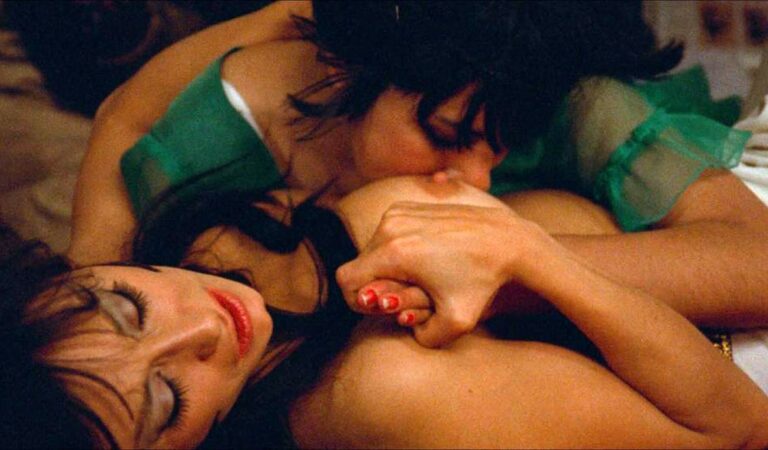 Poupee Bocar Nude Lesbo Scene from ‘The Last Movie’