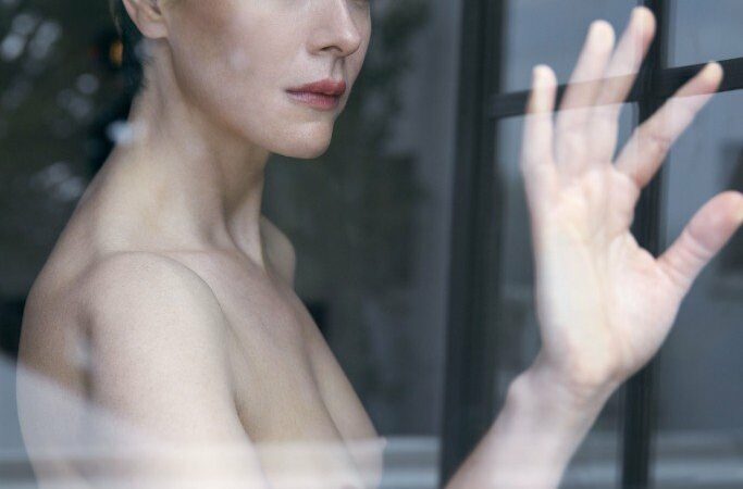 Sarah Paulson Sexy & Topless (30 Photos)