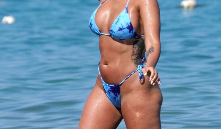 Tamara Joy Shows Off Her Sexy Bikini Body While Enjoying a Swim in Ibiza (10 Photos)
