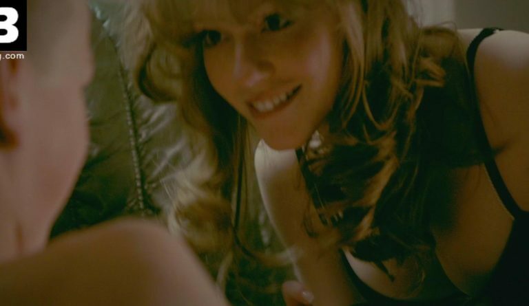 Charlotte Spencer Sexy – Wild Bill (6 Pics + Video)