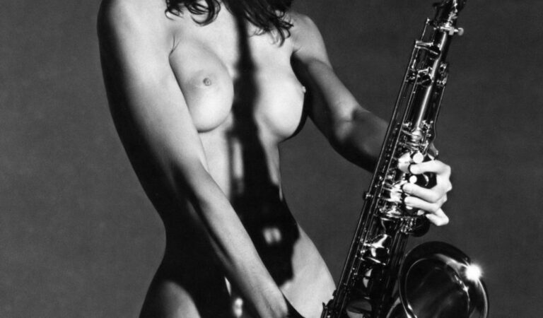 Joan Severance Nude & Sexy Collection (58 Photos)