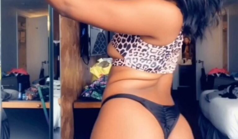 KayyyBear Sexy Lingerie Tease Onlyfans Video Leaked